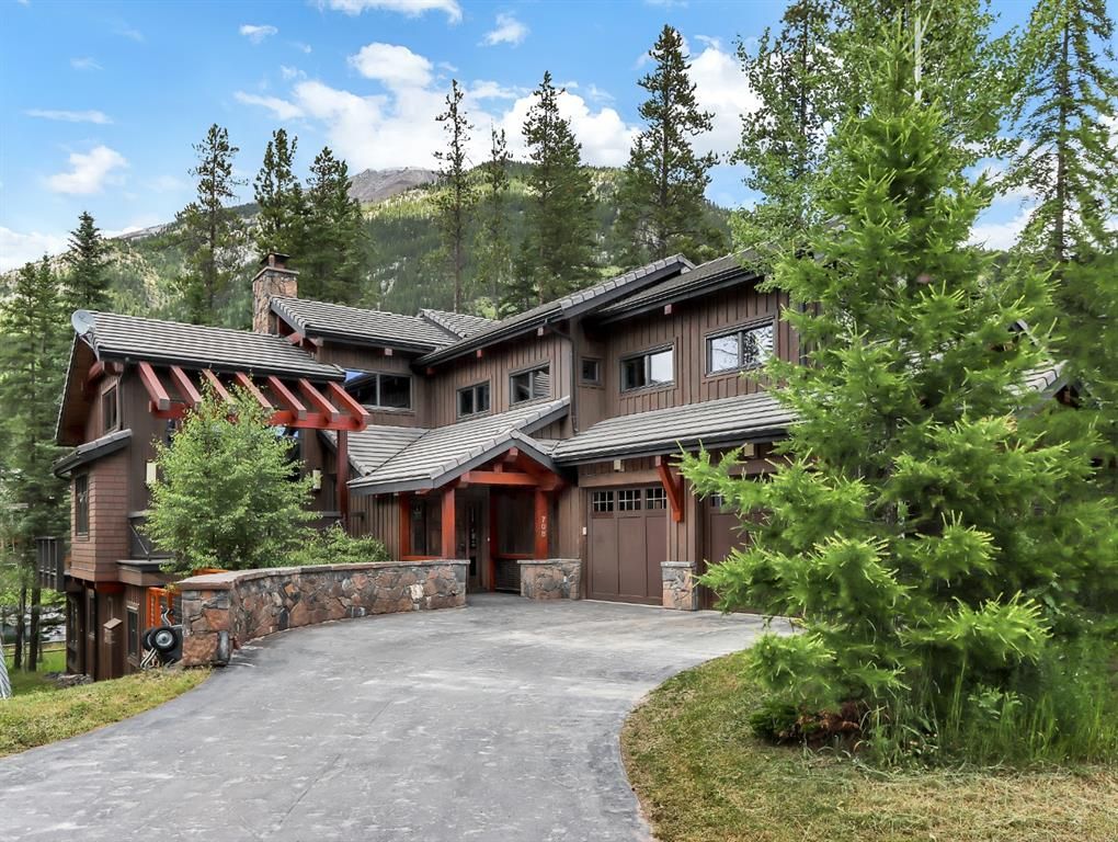 Main Photo: 708 Silvertip Heights: Canmore Detached for sale : MLS®# A1102026