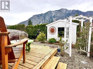 Photo 37: 521 10TH Avenue Unit# 1 in Keremeos: House for sale : MLS®# 10309482
