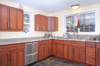 Photo 16: 2362 THOMPSON AVENUE in Rossland: House for sale : MLS®# 2469383