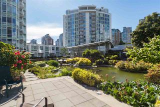 Photo 21: 707 1199 MARINASIDE Crescent in Vancouver: Yaletown Condo for sale in "AQUARIUS I" (Vancouver West)  : MLS®# R2463668