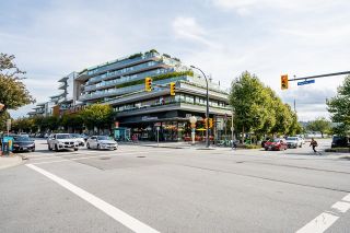 Photo 19: 306 1363 CLYDE Avenue in West Vancouver: Ambleside Condo for sale : MLS®# R2813819