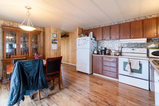 Photo 2: 14 158 Cooper Rd in View Royal: VR Glentana Manufactured Home for sale : MLS®# 962101