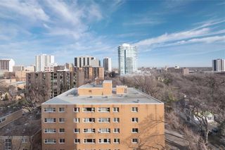 Photo 17: 1105 15 Kennedy Street in Winnipeg: Downtown Condominium for sale (9A)  : MLS®# 202126623