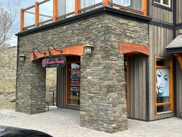Main Photo: 809 7TH AVENUE in Invermere: Retail for sale : MLS®# 2470279