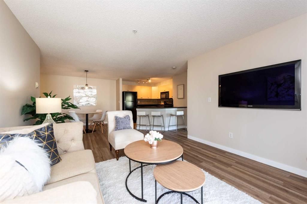 Main Photo: 1220 4975 130 Avenue SE in Calgary: McKenzie Towne Apartment for sale : MLS®# A2083053
