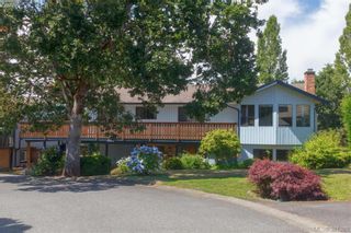 Photo 1: 4157 Springridge Cres in VICTORIA: SW Northridge House for sale (Saanich West)  : MLS®# 766257