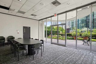 Photo 31: 702 588 BROUGHTON STREET in Vancouver: Coal Harbour Condo for sale (Vancouver West)  : MLS®# R2575950