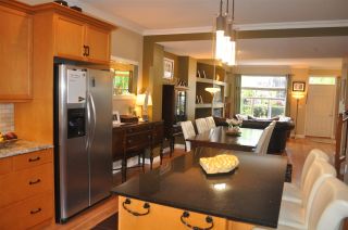 Photo 8: 2 11720 COTTONWOOD Drive in Maple Ridge: Cottonwood MR Townhouse for sale : MLS®# R2370326
