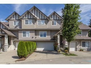 Photo 1: 43 18181 68 Avenue in Surrey: Cloverdale BC Townhouse for sale in "THE MAGNOLIA" (Cloverdale)  : MLS®# R2191663