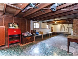 Photo 18: 1057 Monterey Ave in VICTORIA: OB South Oak Bay House for sale (Oak Bay)  : MLS®# 682923