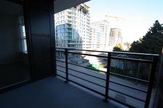 Photo 16: 512 3333 SEXSMITH Road in Richmond: West Cambie Condo for sale in "SORRENTO EAST" : MLS®# R2309692