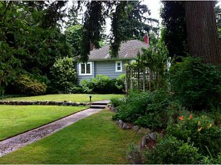 Photo 3: 1001 W 19TH Street in North Vancouver: Pemberton Heights House for sale : MLS®# V1071936