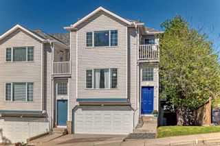Main Photo: 5 1604 27 Avenue SW in Calgary: South Calgary Row/Townhouse for sale : MLS®# A2139501