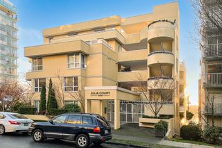 Photo 1: 401 1406 HARWOOD Street in Vancouver: West End VW Condo for sale in "JULIA COURT" (Vancouver West)  : MLS®# R2568055