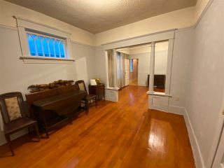 Photo 4: 279 E 18TH Avenue in Vancouver: Main House for sale (Vancouver East)  : MLS®# R2562995