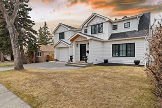 Photo 3: 117 Cumberland Drive NW in Calgary: Cambrian Heights Detached for sale : MLS®# A2037126