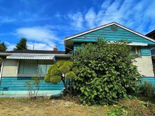 Main Photo: 5915 KEITH Street in Burnaby: South Slope House for sale (Burnaby South)  : MLS®# R2811613