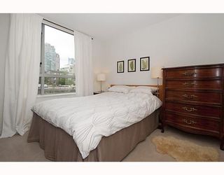 Photo 9: # 408 1225 RICHARDS ST in Vancouver: Downtown VW Condo for sale in "THE EDEN" (Vancouver West)  : MLS®# V778716