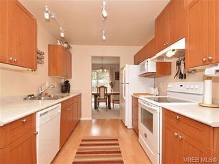 Photo 7: 10 2563 Millstream Rd in VICTORIA: La Mill Hill Row/Townhouse for sale (Langford)  : MLS®# 697369