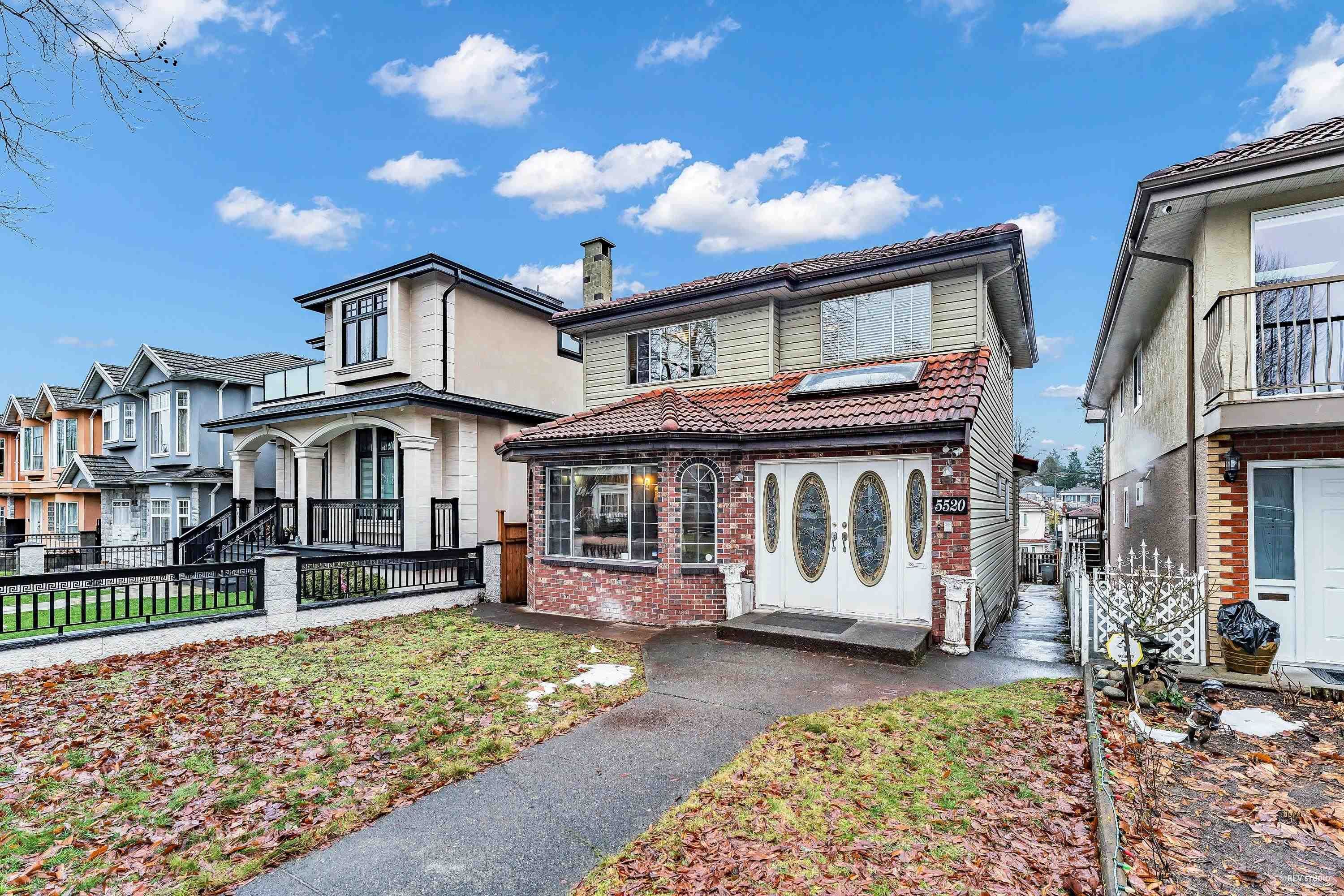 Main Photo: 5520 KILLARNEY Street in Vancouver: Collingwood VE House for sale (Vancouver East)  : MLS®# R2849228