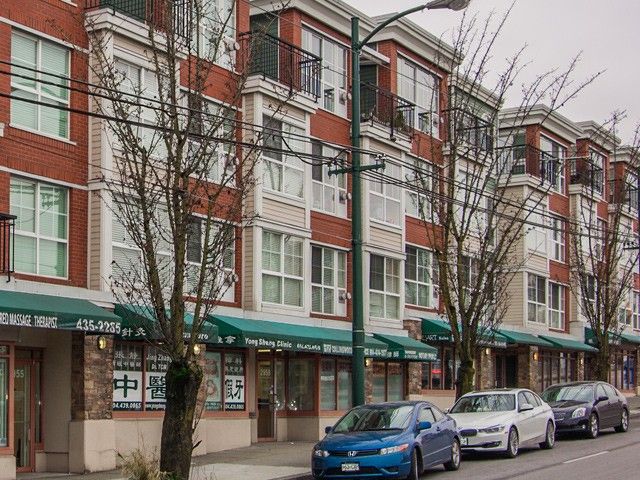 Main Photo: 317 2973 KINGSWAY Avenue in Vancouver: Collingwood VE Condo for sale (Vancouver East)  : MLS®# V985526