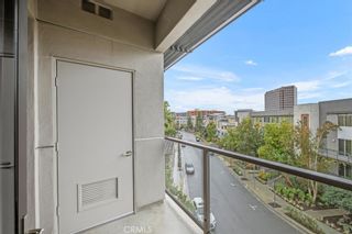 Photo 4: 402 Rockefeller Unit 405 in Irvine: Residential for sale (AA - Airport Area)  : MLS®# OC23035670