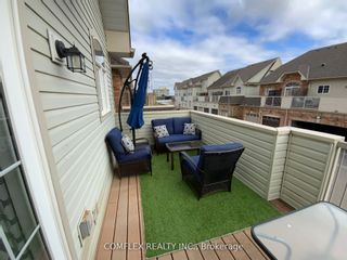 Photo 6: 73 Wicker Park Way in Whitby: Pringle Creek House (3-Storey) for sale : MLS®# E7302612
