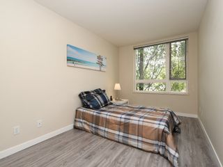 Photo 16: 204 1163 THE HIGH Street in Coquitlam: North Coquitlam Condo for sale in "KENSINGTON COURT" : MLS®# R2406076