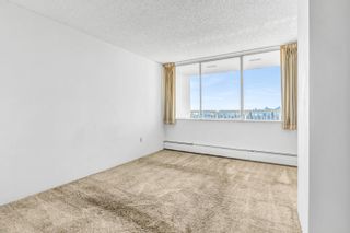 Photo 10: 1311 2004 FULLERTON Avenue in North Vancouver: Pemberton NV Condo for sale in "Woodcroft - Whytecliff" : MLS®# R2726861