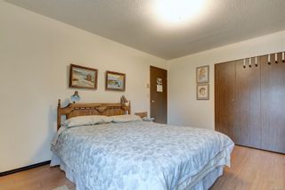 Photo 13: 880 Violet Ave in Saanich: SW Marigold Half Duplex for sale (Saanich West)  : MLS®# 926754