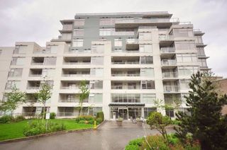 Photo 1: 309 9298 UNIVERSITY CRESCENT in Burnaby: Simon Fraser Univer. Condo for sale (Burnaby North)  : MLS®# R2173373