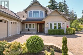Photo 3: 2024 Troon Crt in Langford: House for sale : MLS®# 959614