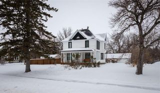 Photo 1: 21 River Avenue in Starbuck: RM of MacDonald Residential for sale (R08)  : MLS®# 202300083