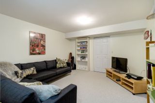 Photo 25: 9573 WILLOWLEAF Place in Burnaby: Forest Hills BN Townhouse for sale in "SPRING RIDGE" (Burnaby North)  : MLS®# R2462681