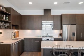 Photo 7: 711 88 9 Street NE in Calgary: Bridgeland/Riverside Apartment for sale : MLS®# A2025155