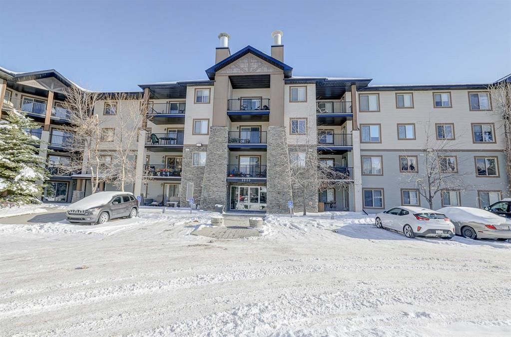 Main Photo: 2135 8 Bridlecrest Drive SW in Calgary: Bridlewood Apartment for sale : MLS®# A2011283