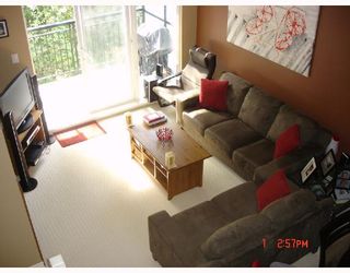 Photo 4: 416 6888 SOUTHPOINT Drive in Burnaby: South Slope Condo for sale in "CORTINA" (Burnaby South)  : MLS®# V704519