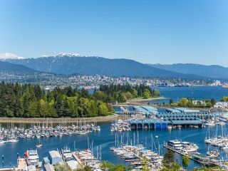 Main Photo: 1801 1888 ALBERNI Street in Vancouver: West End VW Condo for sale in "The Residence Of Alberni" (Vancouver West)  : MLS®# R2885606