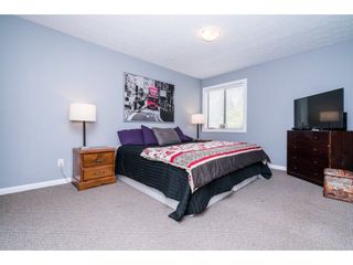 Photo 15: 202 33870 FERN Street in Abbotsford: Central Abbotsford Condo for sale in "Fernwood Manor" : MLS®# R2160249
