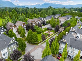 Photo 37: 105 2418 AVON Place in Port Coquitlam: Riverwood Townhouse for sale in "LINKS" : MLS®# R2710505