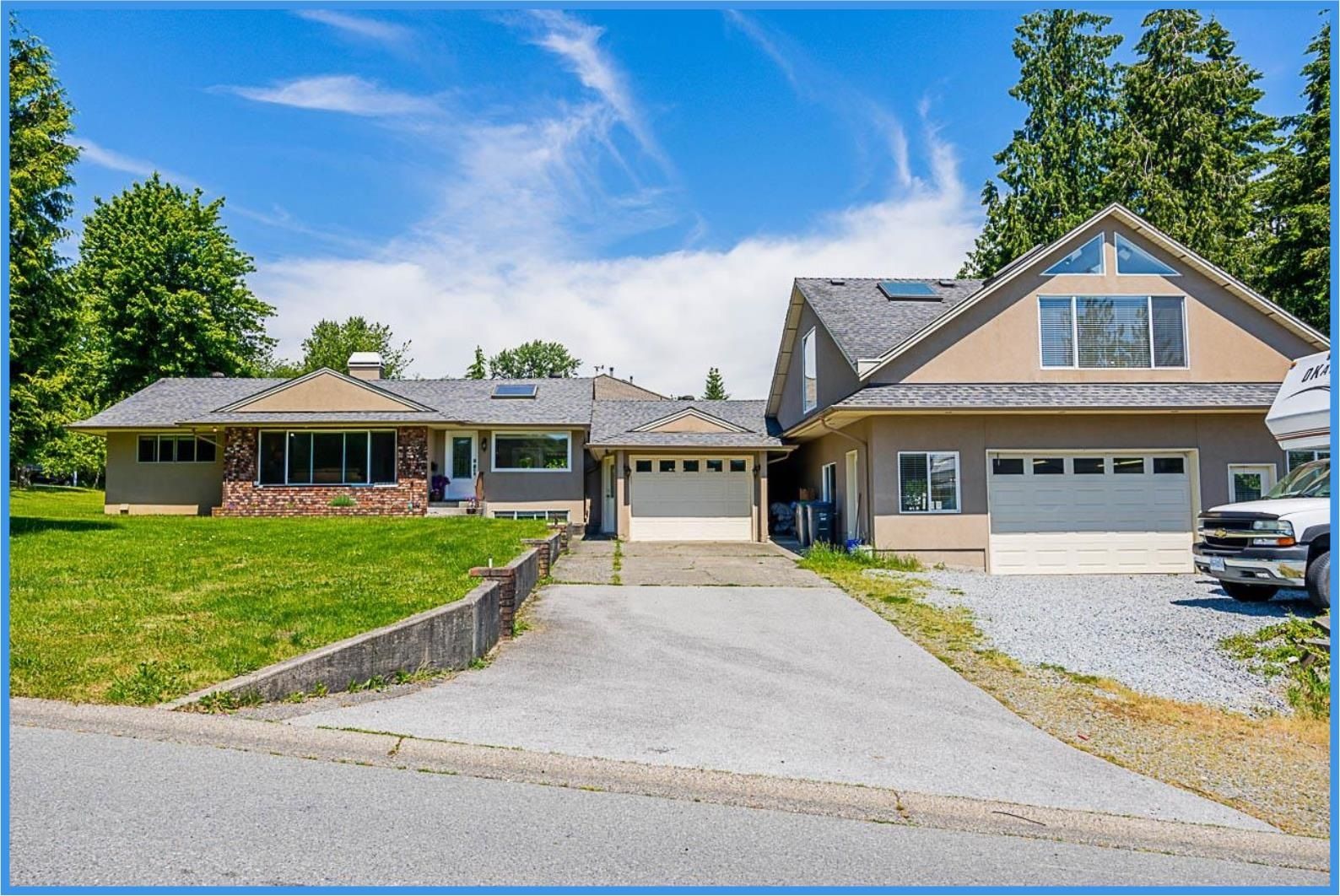 Main Photo: 16333 90 Avenue in Surrey: Fleetwood Tynehead House for sale in "Fleetwood Point" : MLS®# R2748382
