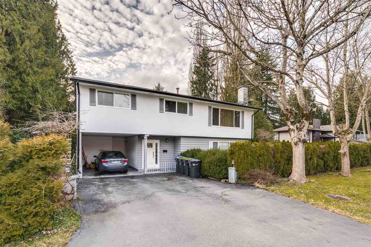Main Photo: 3213 CORNWALL Street in Port Coquitlam: Lincoln Park PQ House for sale : MLS®# R2545701