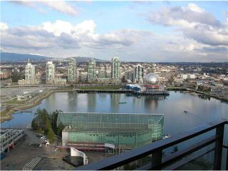 Photo 3: 3101 33 SMITHE Street in Vancouver: False Creek North Condo for sale (Vancouver West)  : MLS®# V876423