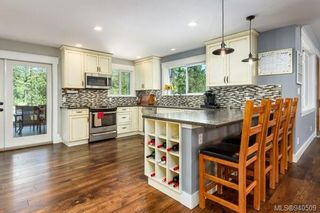 Photo 11: 6721 Farnham Rd in Merville: CV Merville Black Creek House for sale (Comox Valley)  : MLS®# 940509