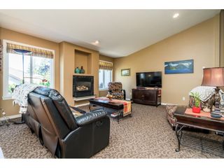 Photo 11: 33755 VERES Terrace in Mission: Mission BC House for sale in "Veres Terrace" : MLS®# R2494592