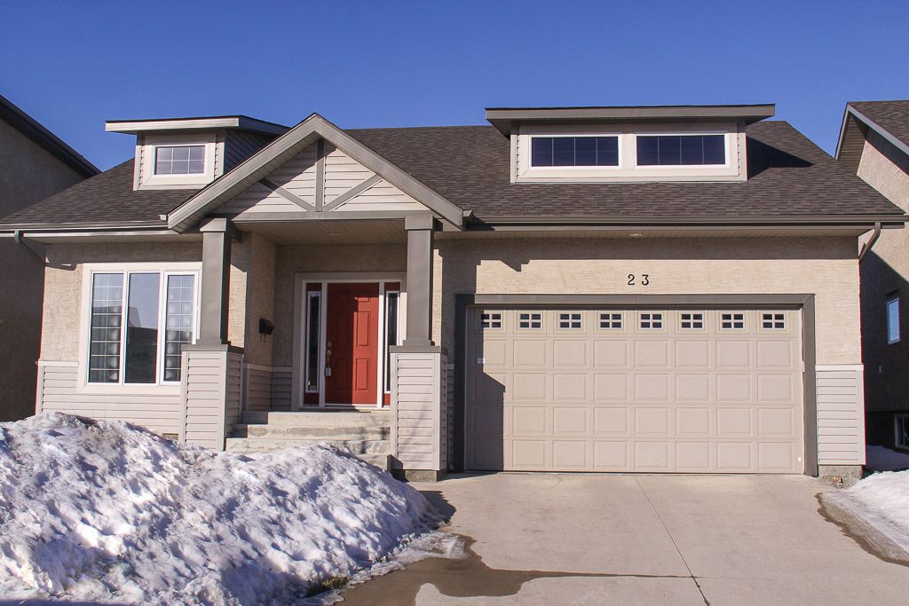 Main Photo: 23 Appletree Crescent in Winnipeg: Bridgwater Forest Residential for sale (1R)  : MLS®# 1702055