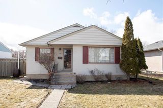 Photo 1: 321 Lockwood Street in Winnipeg: River Heights Residential for sale (1C)  : MLS®# 202209255