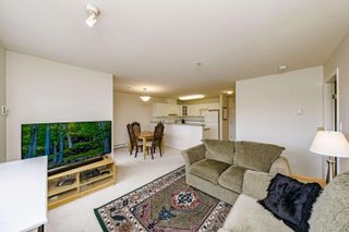 Photo 11: 403 6390 196 Street in Langley: Willoughby Heights Condo for sale in "Willow Gate" : MLS®# R2758389