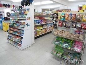 Photo 2: 865 17th St in Courtenay: CV Courtenay City Business for sale (Comox Valley)  : MLS®# 883139