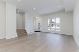 Photo 5: 2 11569 University Avenue in Edmonton: Zone 15 House Half Duplex for sale : MLS®# E4330969
